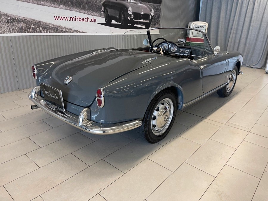 giulietta-spider-750-d_5.jpg