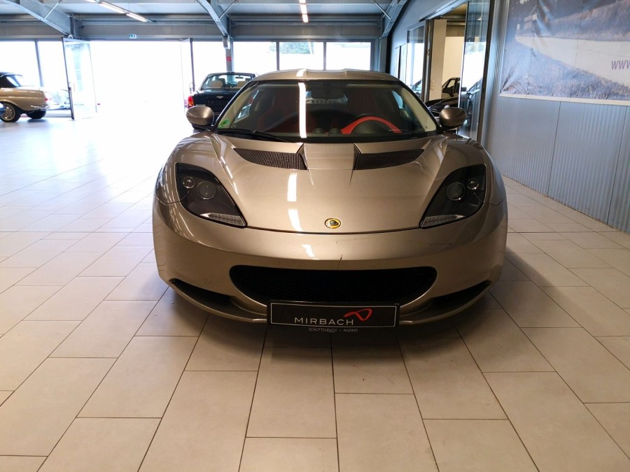 evora-einzigartige-farbkombination-one-off_5.jpg