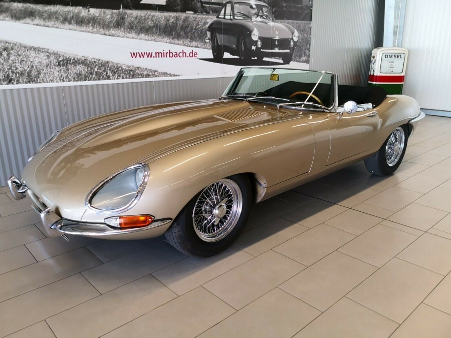 e-type-serie-i-38-l-open-two-seater_1.jpg