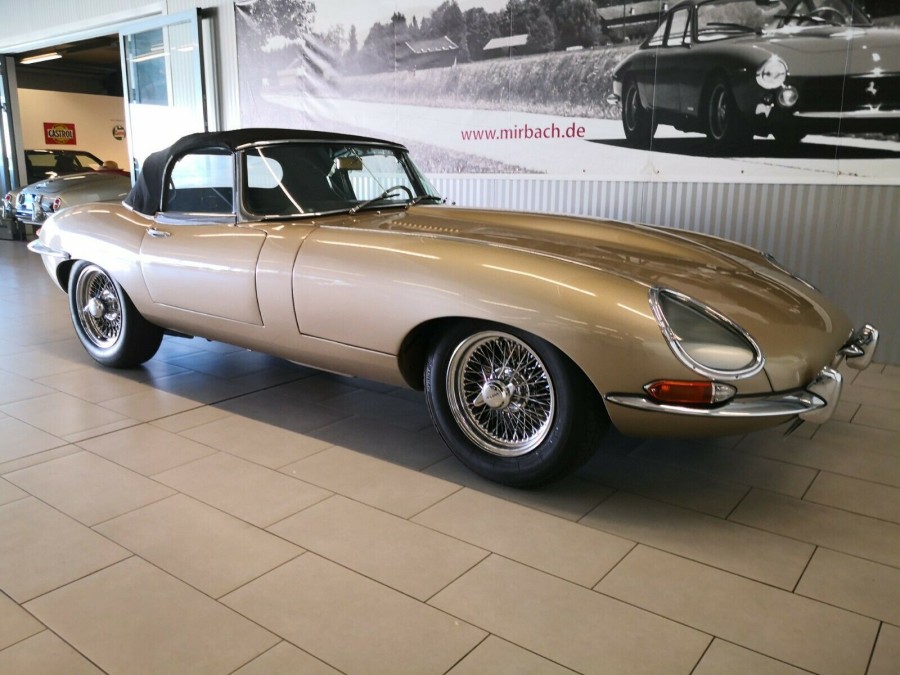 e-type-serie-i-38-l-open-two-seater_8.jpg